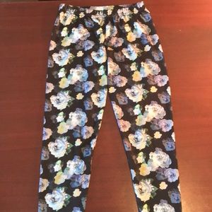 Floral leggings size s/p
